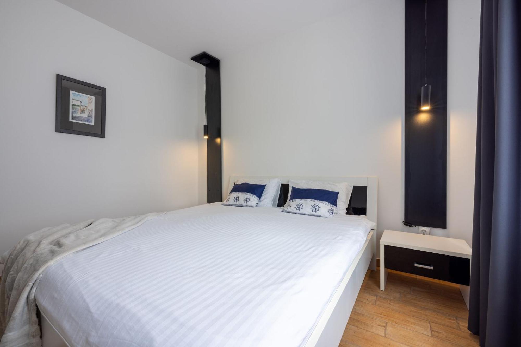 Apartments Vesna Малинска Экстерьер фото